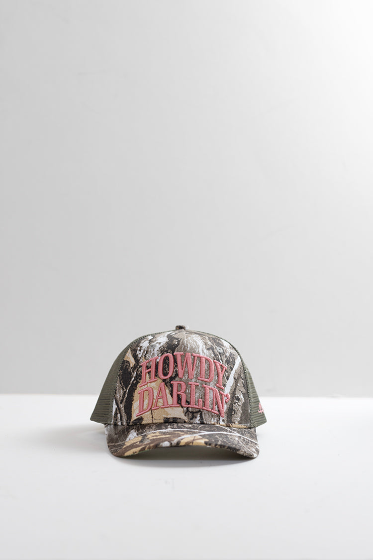 Camouflage cap with 'Howdy Darlin'' text -FleaStyle