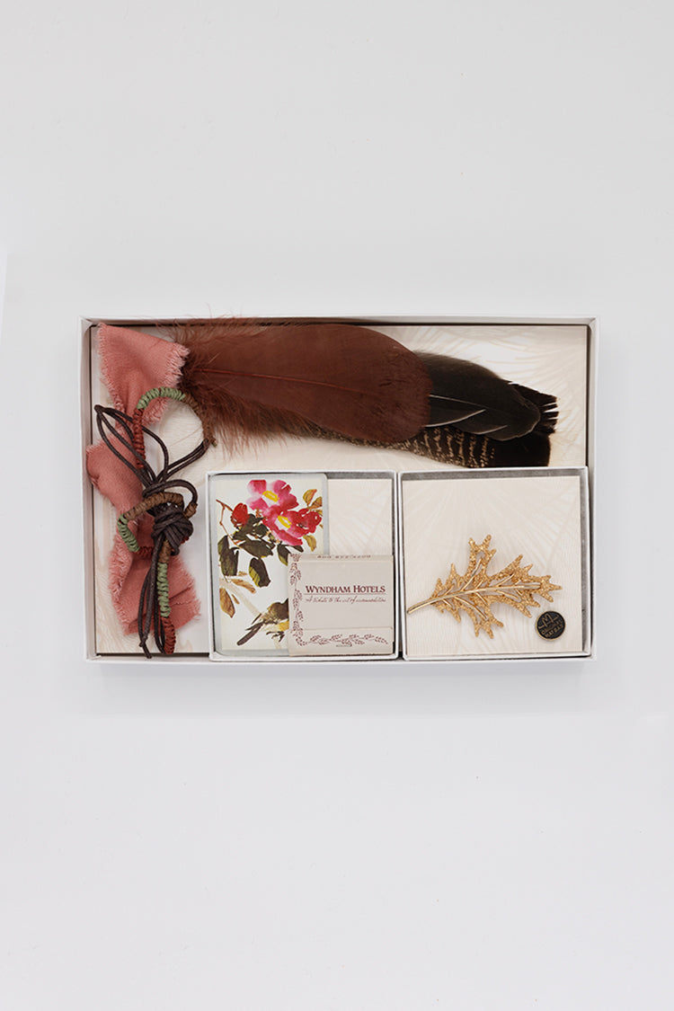 Nature Lover Hat Styling Kit - Gold Leaf Brooch