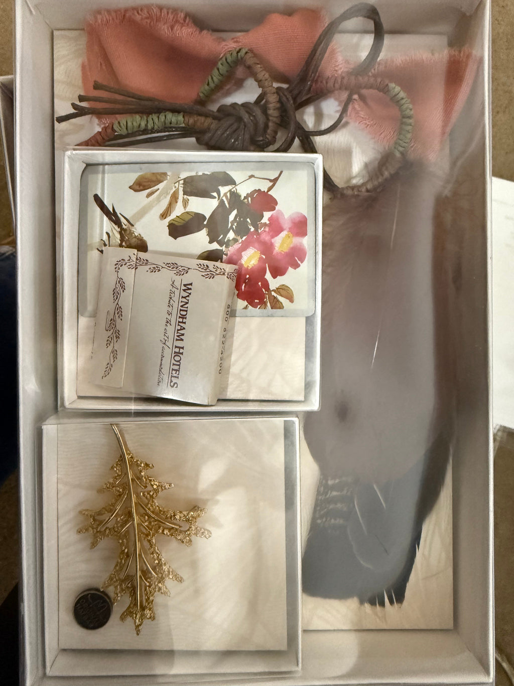 Nature Lover Hat Styling Kit - Gold Leaf Brooch